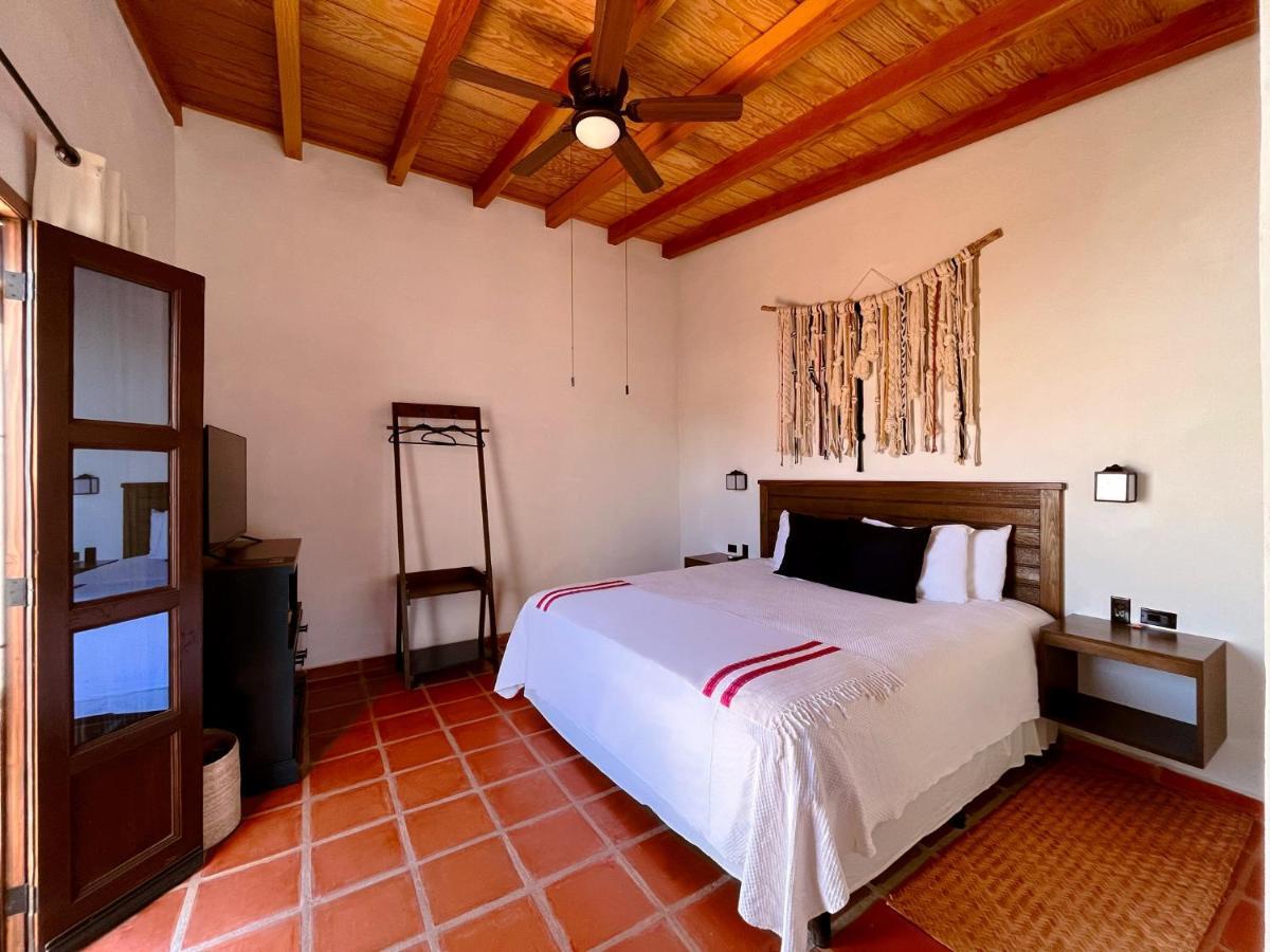 Casa Entrevez Bed and Breakfast Valle de Guadalupe Exteriör bild